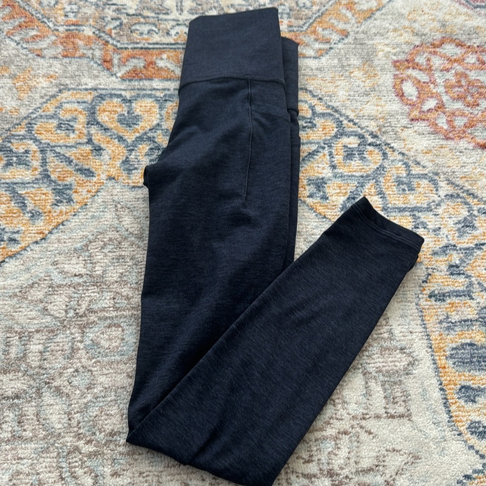 Athleta XXS salutation stash pocket